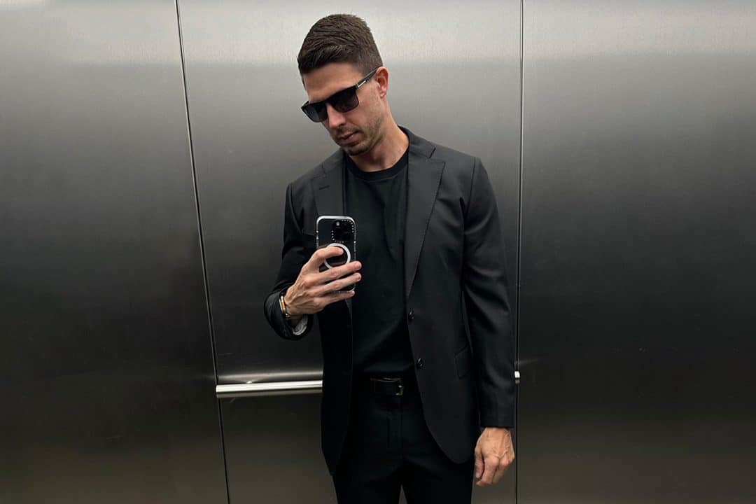 Anzug, schwarz, schick, elegant, Selfie 